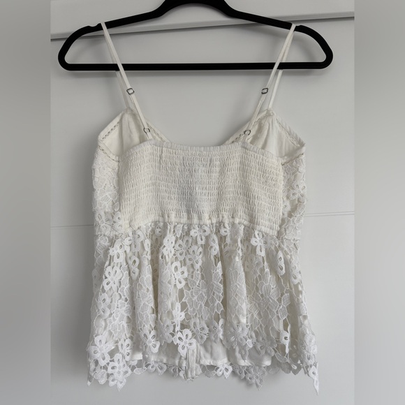 Abercrombie & Fitch White Lace Top - Picture 3 of 3